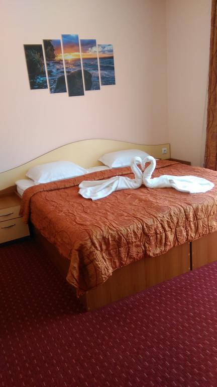 Guest House Aristokrat Obzor Exterior foto